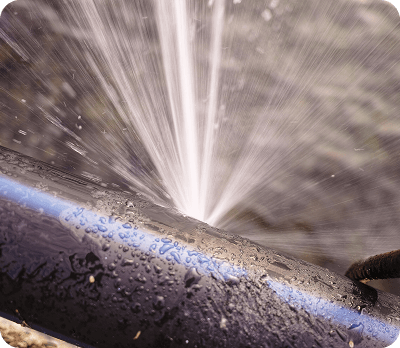 subservices-emergencygeneralplumbing-burst_pipe_repair
